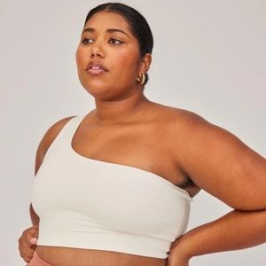 Girlfriend Collective Bianca One Shoulder Sports Bra in Ivory